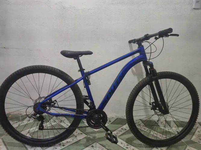 Bike azul de marcha