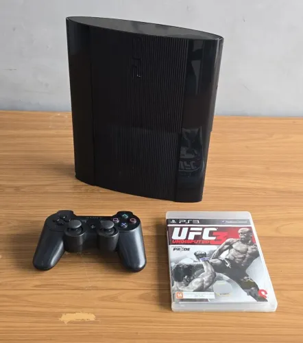 PlayStation 3 Super Slim 250GB