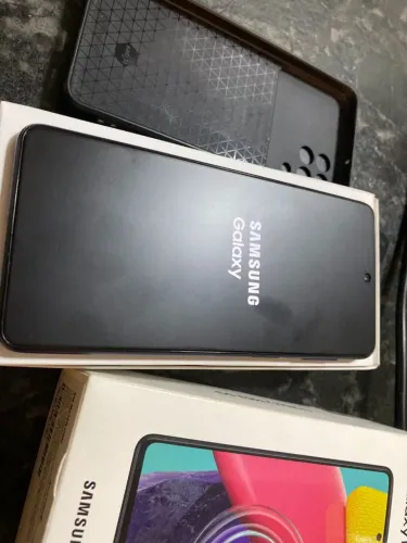 Samsung Galaxy M53 5G 128GB | 8GB RAM | Muito Potente