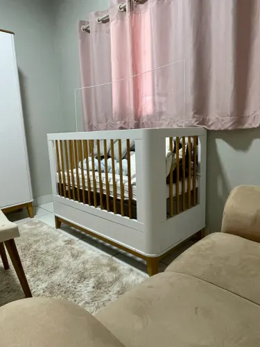 Berço Guarda roupas Bebê