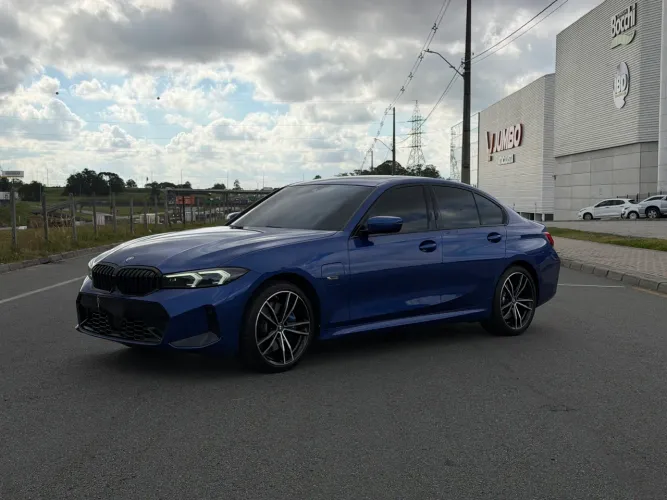 BMW 330E M Sport 2.0 Turbo Híbrido AU 2023