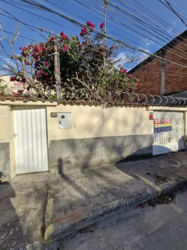 Casas 2 Quartos para Venda em Nova Iguaçu, Comendador Soares, 2 dormitórios, 1 banheiro, 3