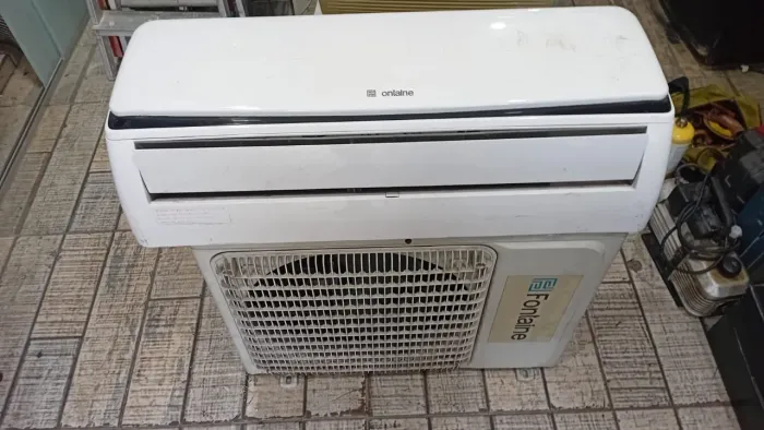 Ar condicionado split 12.000 Btus 127 V
