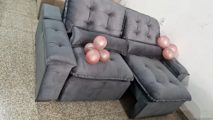 Sofás retrátil A pronta entrega