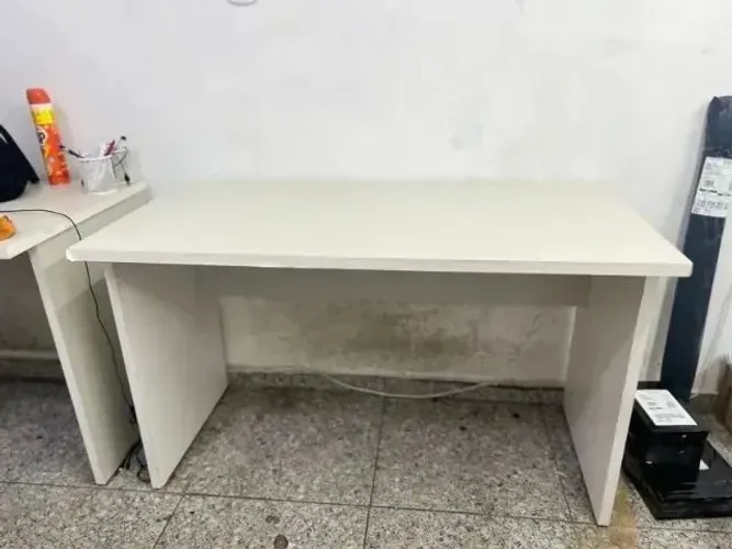Mesa De Escritório Branca Usada Mesa De Madeira Branca Bancada