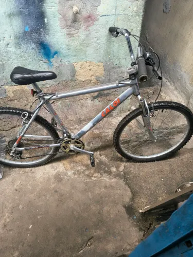 bicicleta caloi aro 26