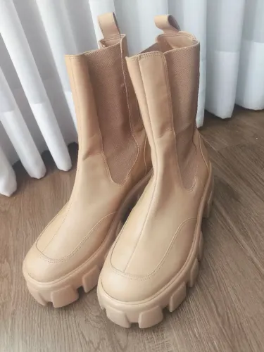 Bota Chelsea Carrano 