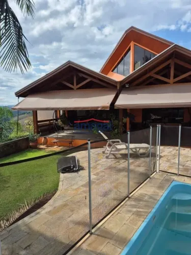 Casa em condomínio para aluguel em Freitas