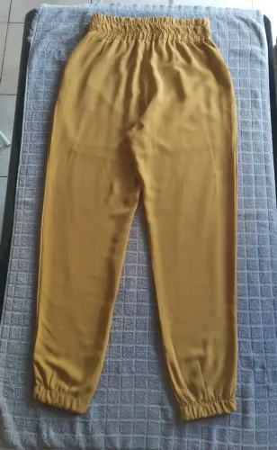 CALÇA FEMININA JOGGER MOSTARDA 