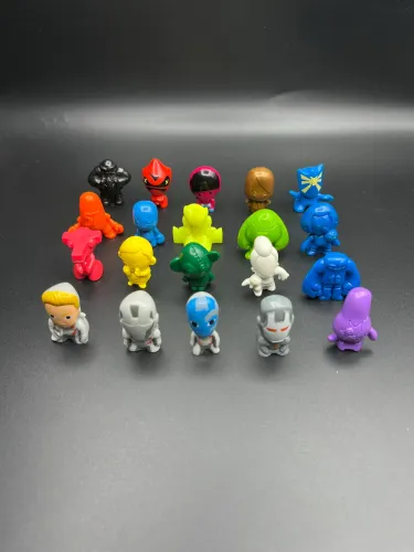 GOGO'S CRAZY BONES DISNEY LOTE COM 18 NUMERO 2