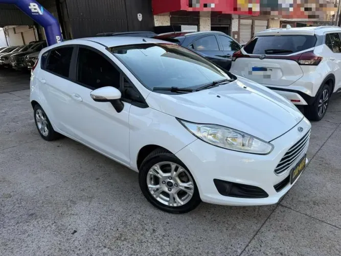 Ford Fiesta 1.5 16V Flex Mec. 5P 2014