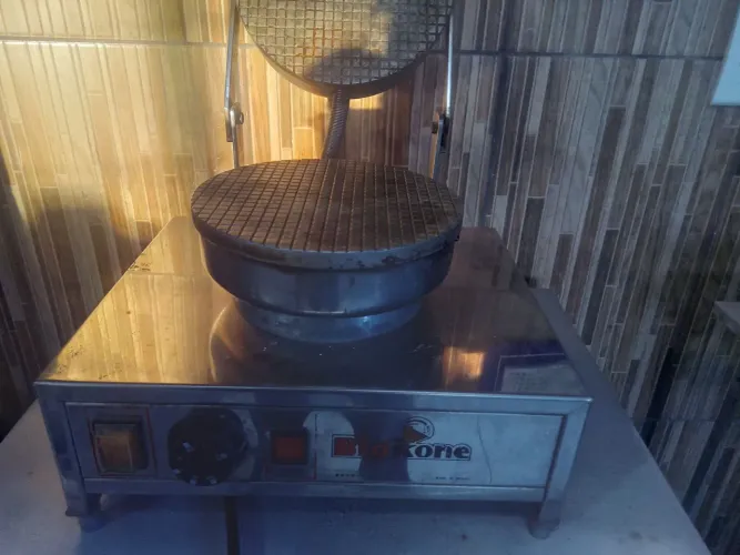 Maquina big kone 110v valor 1000,00 reais