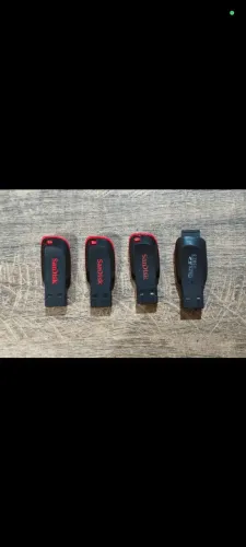 4 PEN DRIVES 16GB, 16GB, 8GB E 2GB