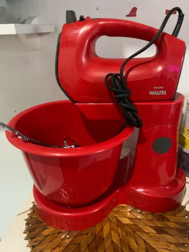 Vende-se batedeira Walita