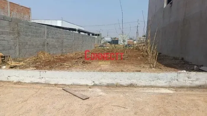 TERRENO DE 160m² SENDO 8X20 NO PARQUE DAS OLIVEIRAS