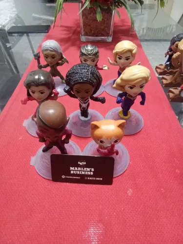 Bonecos McDonald's The Marvels