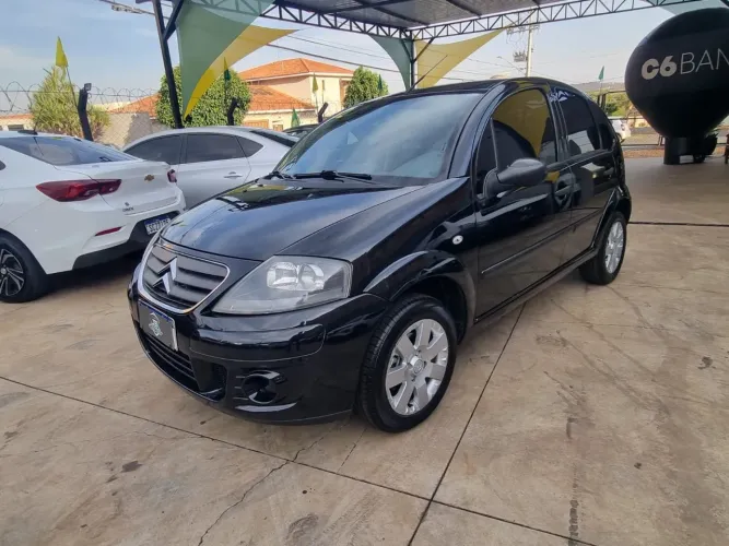 Citroen C3 GLX 1.4/ GLX Sonora 1.4 Flex 8V 5P 2012