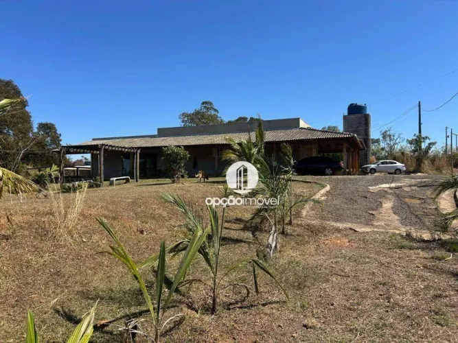 Chácara com 3 dormitórios à venda, 58564 m² por R$ 1.980.000,00 - Centro - Campo Limpo de