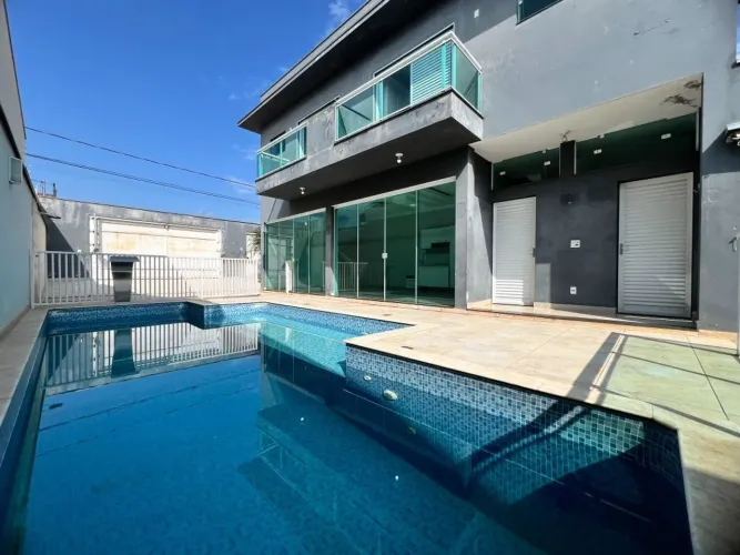 Casa com 2 dormitórios à venda, 128 m² por R$ 599.000,00 - Residencial Furlan - Santa Bárb