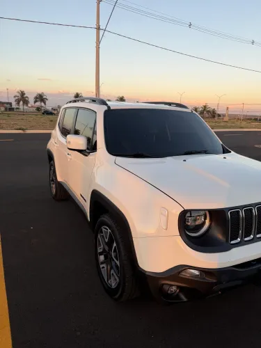 Jeep Renegade Longitude 1.8 4X2 Flex 16V Aut. 2020