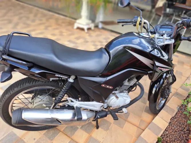 Vendo Honda Titan 2014/15