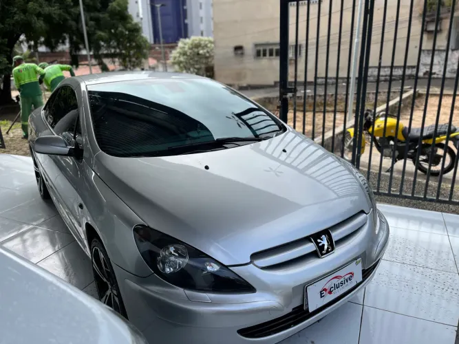 Peugeot 307 CC 2.0 16V 2P Aut. 2005