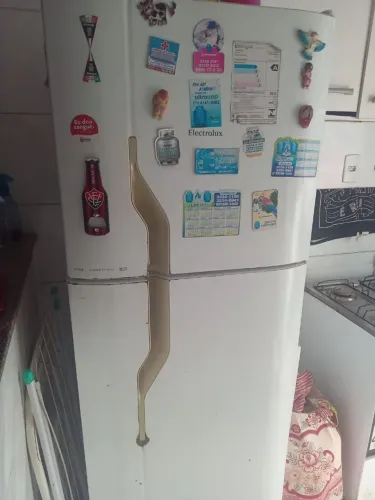 Geladeira Electrolux em perfeito estado de funcionamento