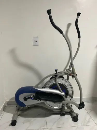 Aparelho Elíptico Orbitrek Elite Thane