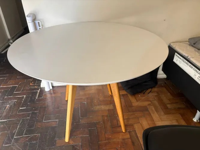 Vendo mesa redonda