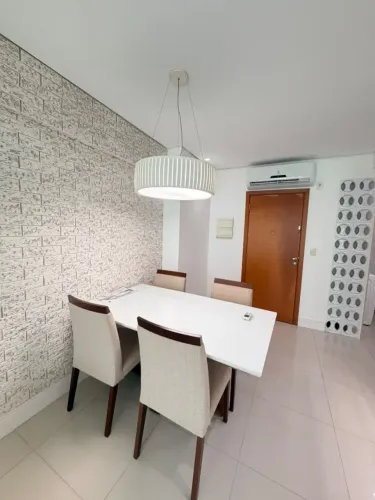 Lindo apartamento no Condomínio Easy