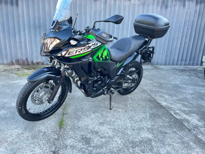 Kawasaki Versys 300X pronta para viagem