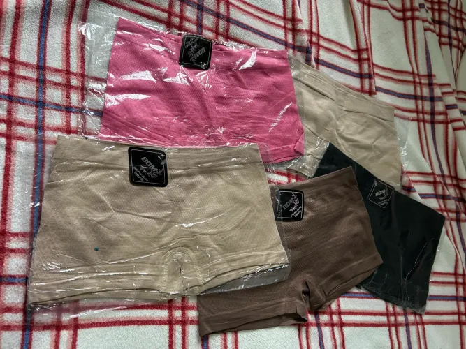 Kit 5 Calcinha Boxer Feminina de Microfibra Confortável Sem Costura - tamanho P/M - novas