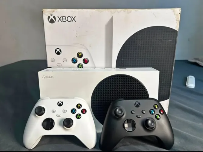 Xbox séries s 809 jogos 2 controles