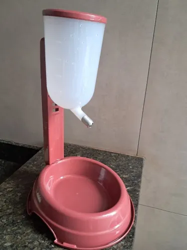Bebedouro e comedouro para Pet