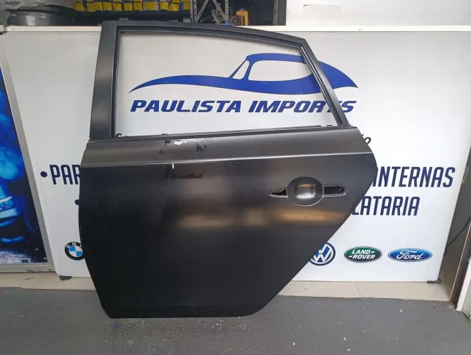 Porta traseira esquerda Nissan sentra 2013 a 2019