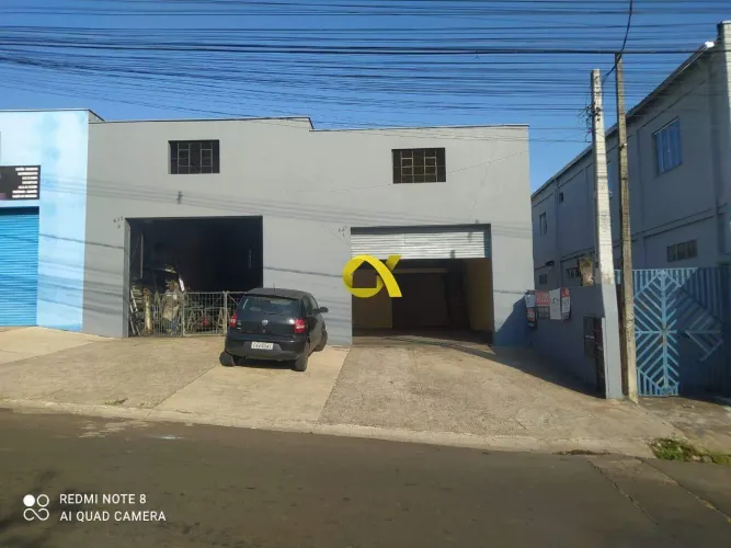 Barracão Industrial - 2 banheiros- Jardim São Paulo