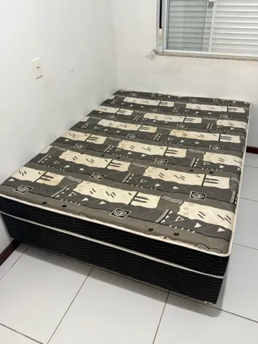 Cama  casal 