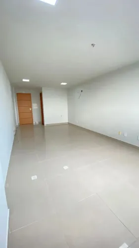 ALUGO LINDA SALA COMERCIAL DE 30 M2 NO PARQUE OFFICE, ANDAR ALTO