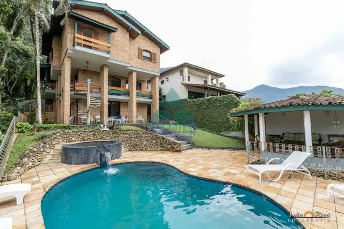 Casa com 4 quartos, Condomínio Domingas Dias, Ubatuba - R$ 5.2 mi, Cod: 2265