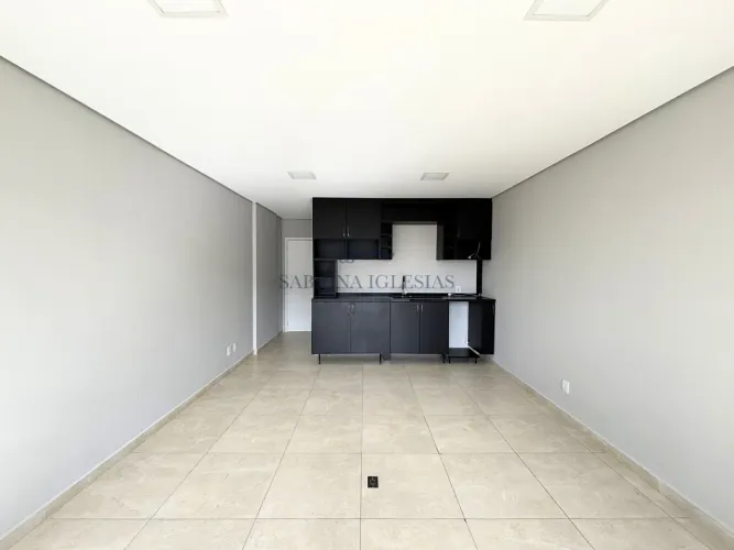 Sala comercial para locação no Edifício HUB Business no Centro de Curitiba