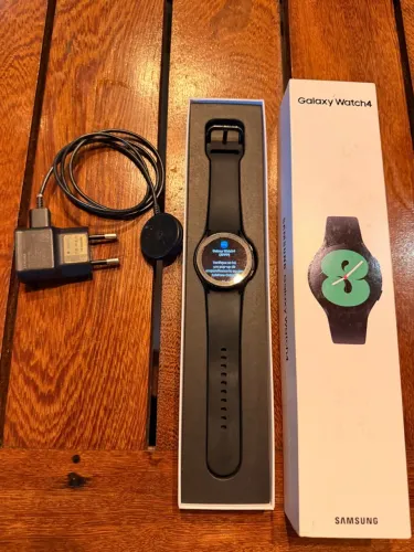 Samsung Galaxy Watch 4
