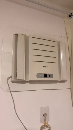Ar Condicionado 7.500 BTUS Springer Midea 127V