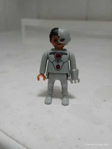 Cyborg Play Mobil Kinder ovo 