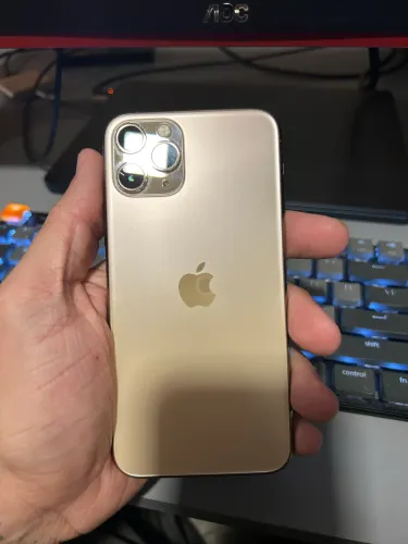 IPhone 11 Pro pra retirada de peças