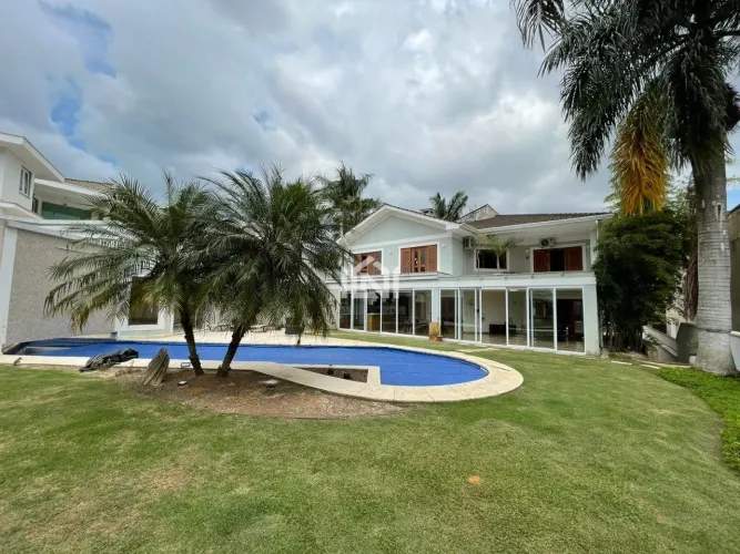 Casa à venda no condomínio São Paulo II