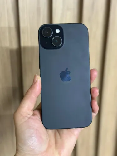 Seminovo iPhone 15 - loja física 