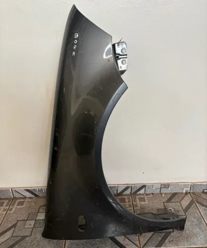 PARALAMA DIREITO VW BORA
