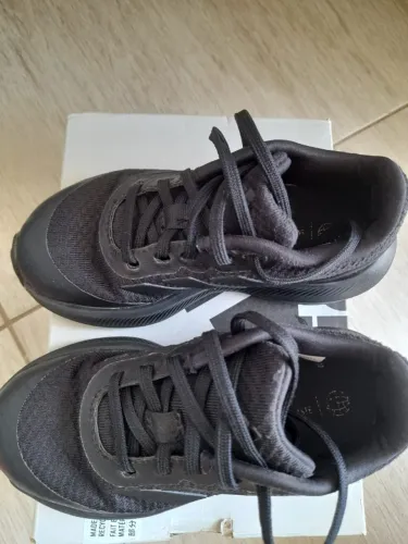 Tenis adidas infantil