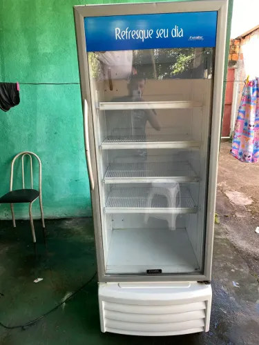Expositor Esmaltec