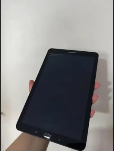 Tablet Samsung Tab E, Usado